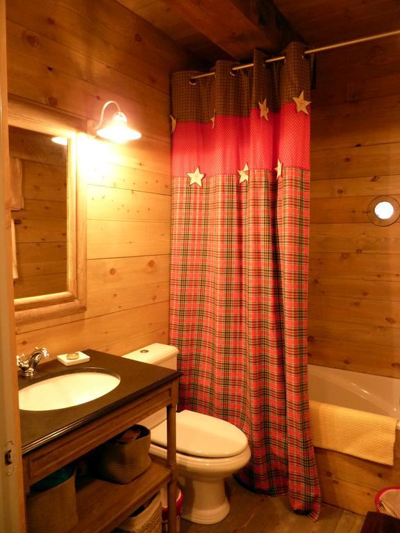 La Borda Del Zarrastiecho Villa Sallent de Gállego Kamer foto